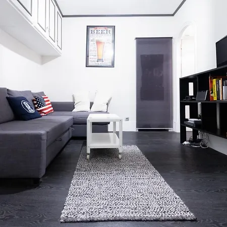 Cozy And Bright Studio 15min From Pigalle Apartment *